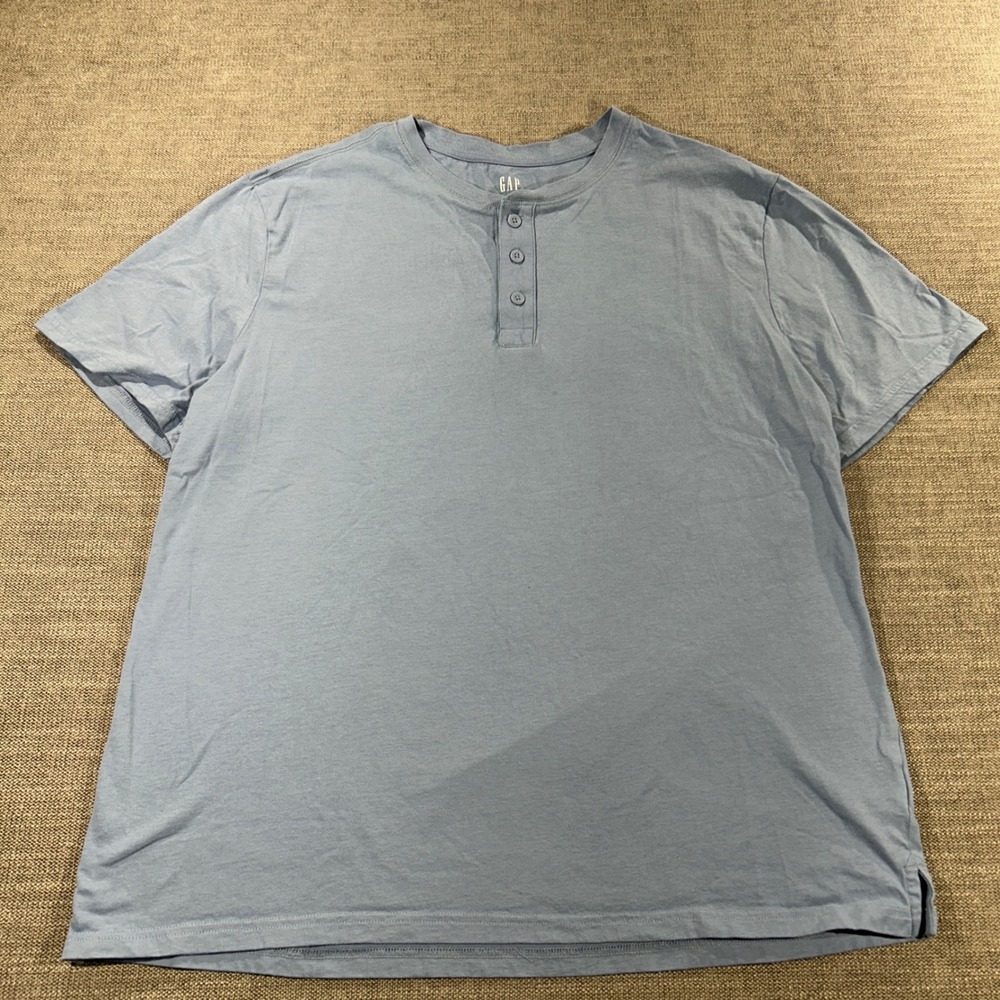 Gap Henley Shirt Mens XL Light Blue Excellent Short Sleeve Button Neck Cotton
